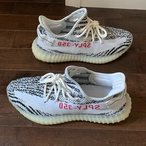 Men’s Yeezy Boost Zebra 350 V2 Size 9.5